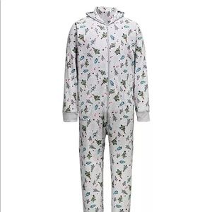 NWT MACY’S Mens Onesie XL